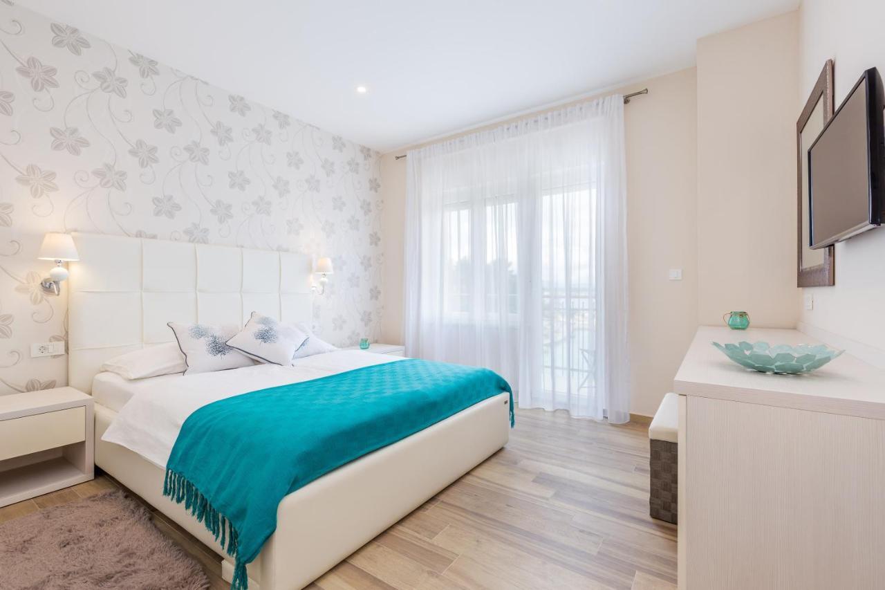 Apartments & Rooms Milcetic D Malinska Esterno foto