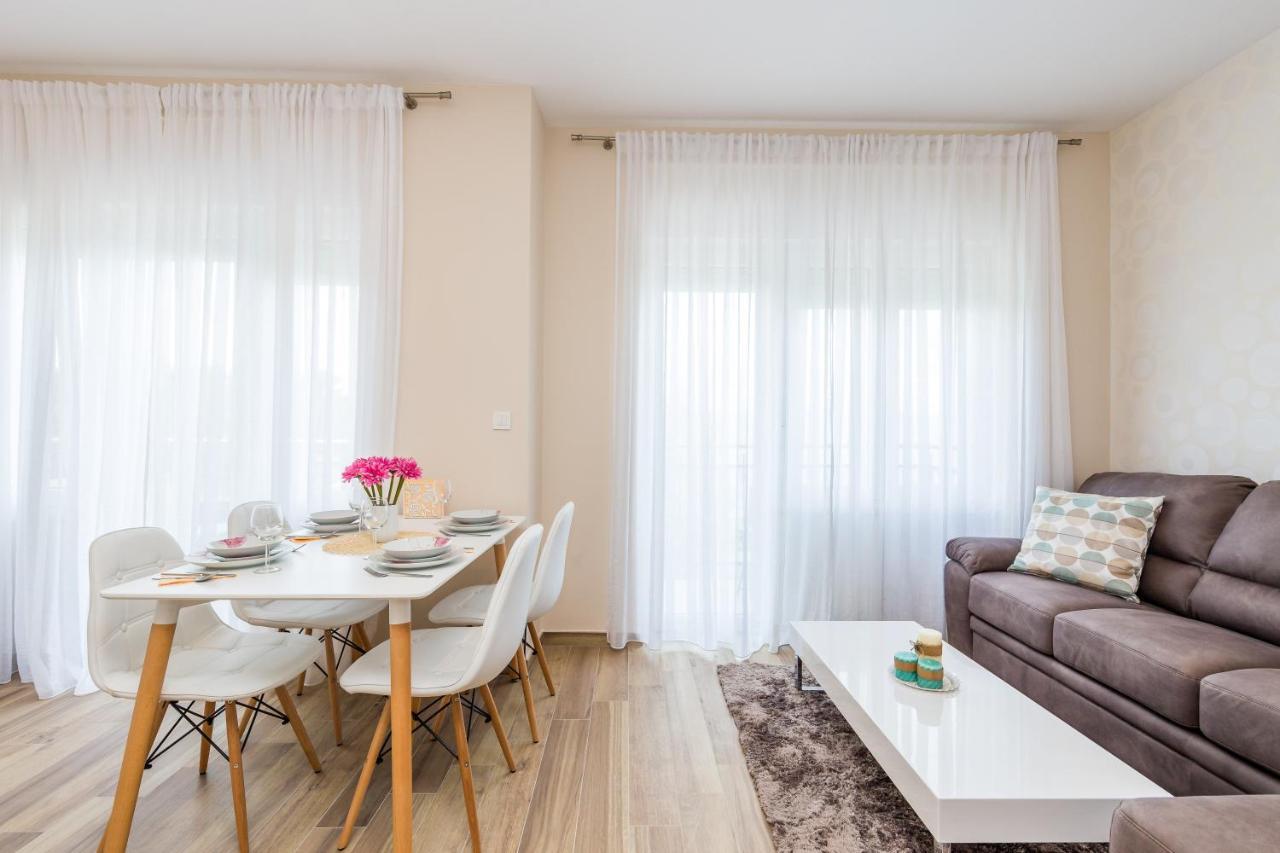 Apartments & Rooms Milcetic D Malinska Esterno foto